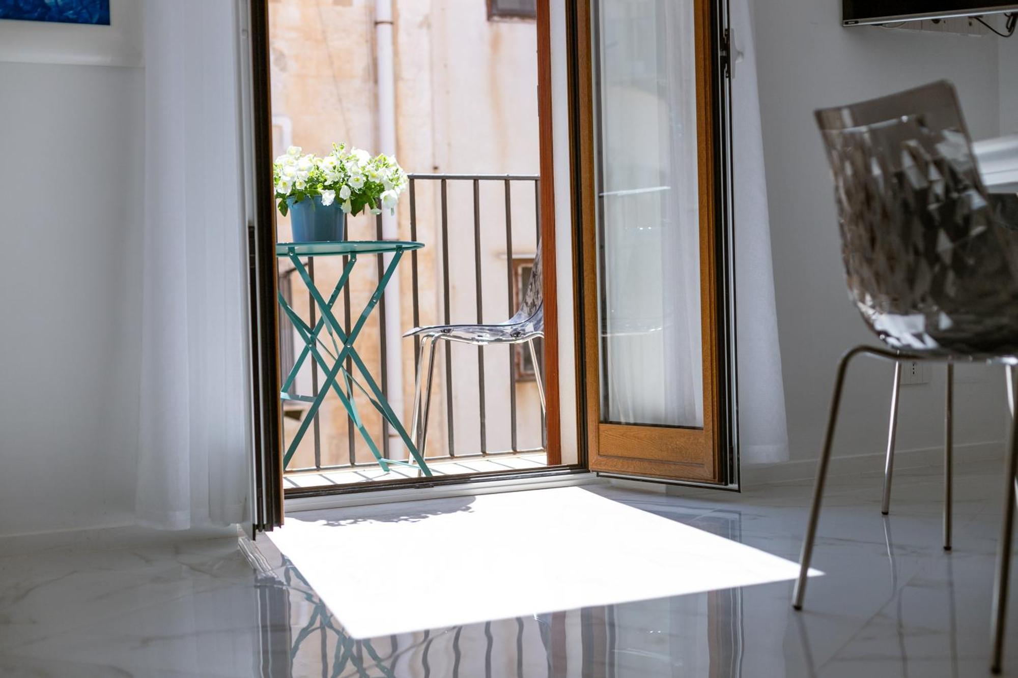 30 Balcone Bordonaro Apartment Cefalu Ngoại thất bức ảnh